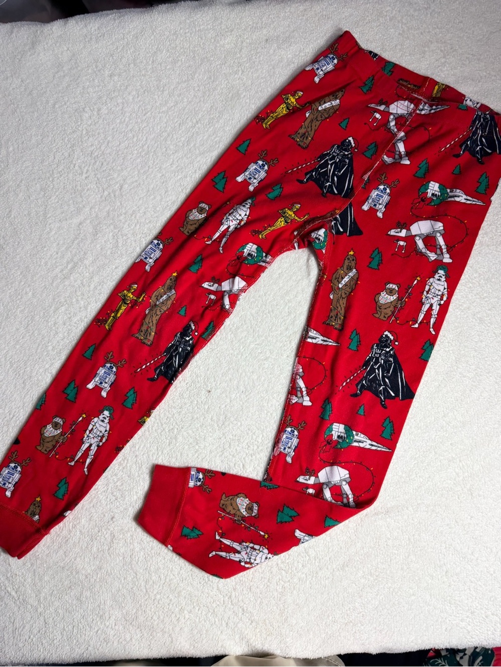 Hanna Andersson Star Wars Christmas Pajama Set | Size 10 - Picture 4 of 5